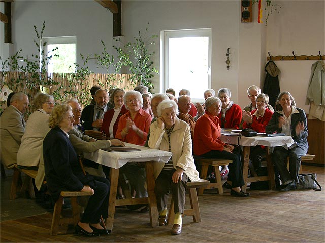 gute Stimmung in der Schützenhalle Meiningsen