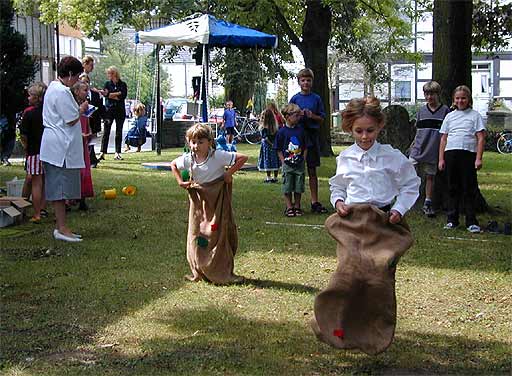 Anny und Ramona im Wettstreit