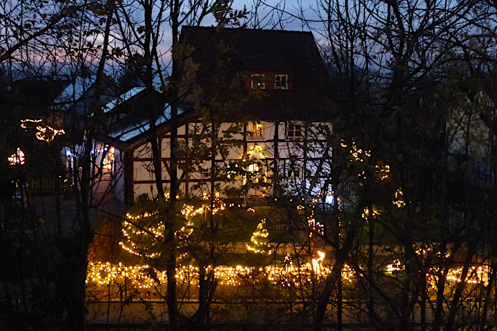 1 Monat vor Weihnachten