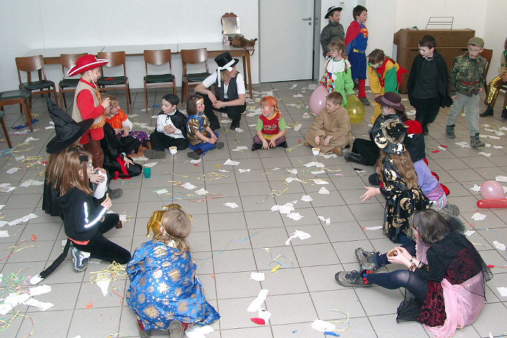 Weiberfastnacht 2003 in Meiningsen