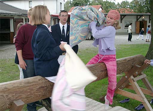 Ramona und Yvette auf dem Hörsel