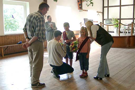 das große Königspaar schmückt das kleine