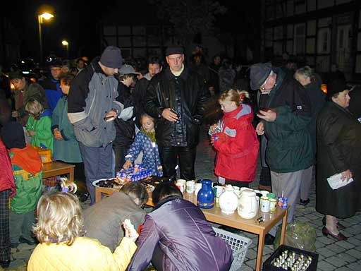 je kälter die Luft, um so besser schmeckt der Glühwein