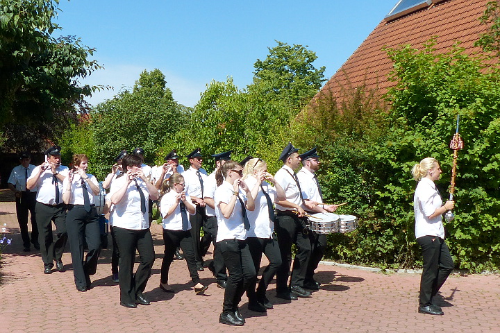 Wecken zum Meiningser Schützenfest