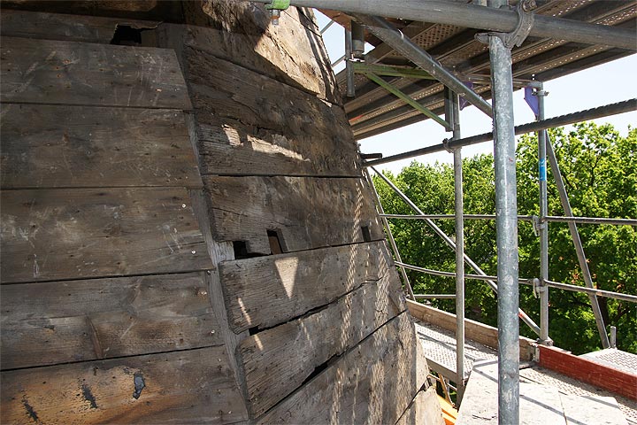 Der Turm von St. Matthias wird erneuert