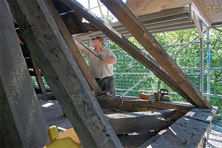 Der Turm von St. Matthias wird erneuert