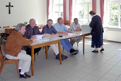 bitte ernst meine Herren!